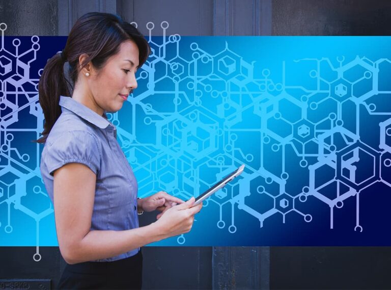 How Startups Are Using Blockchain to Enhance Trust and Transparency in Transactions